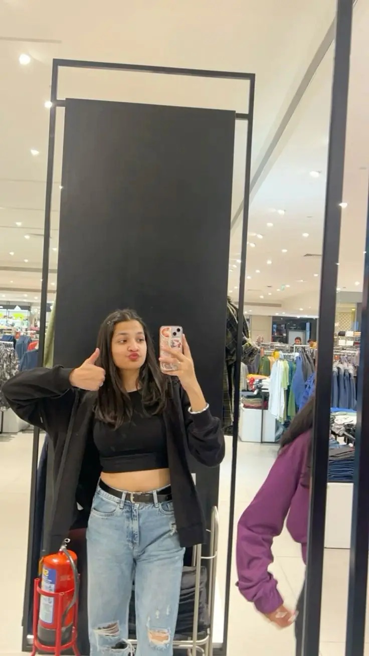 Attitude Girl Dp Chasma