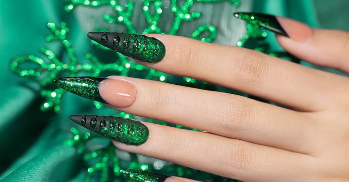Glittery Green Nails