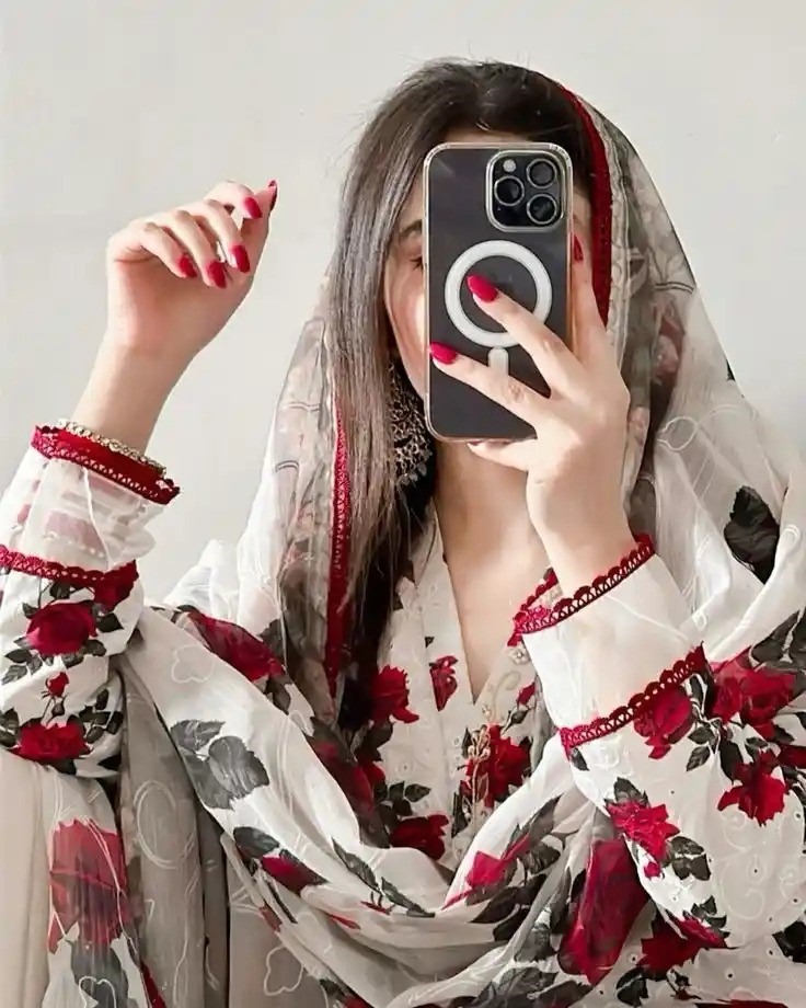 Stylish Wallpaper For Girls