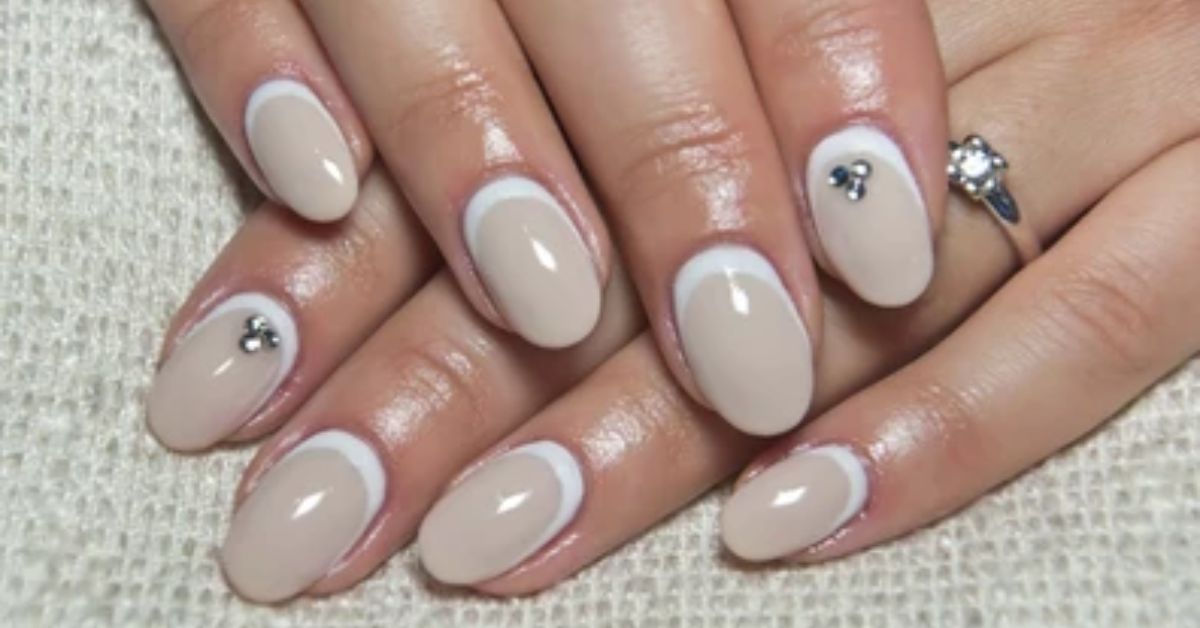 Whiteish Beige Nails
