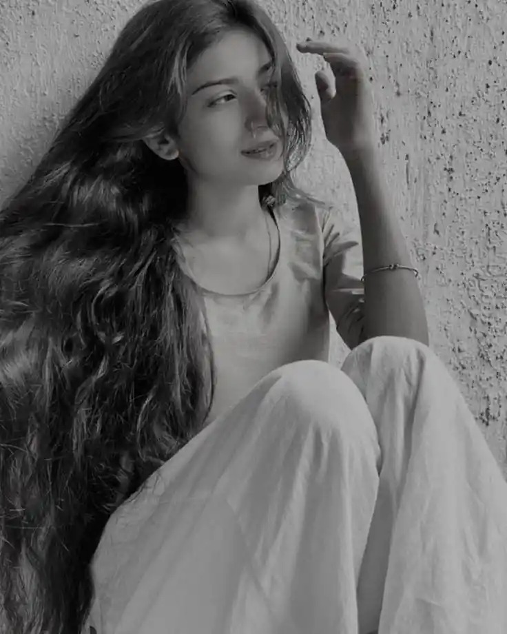 Cute Girl Dp For Whatsapp