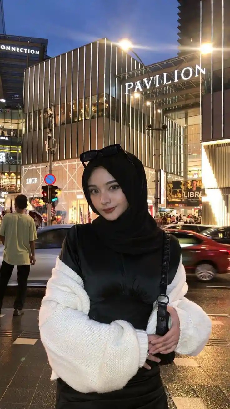Hijab Girl Dp