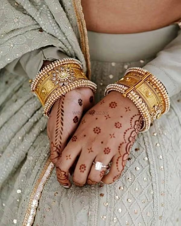 Simple Mehndi Design Images
