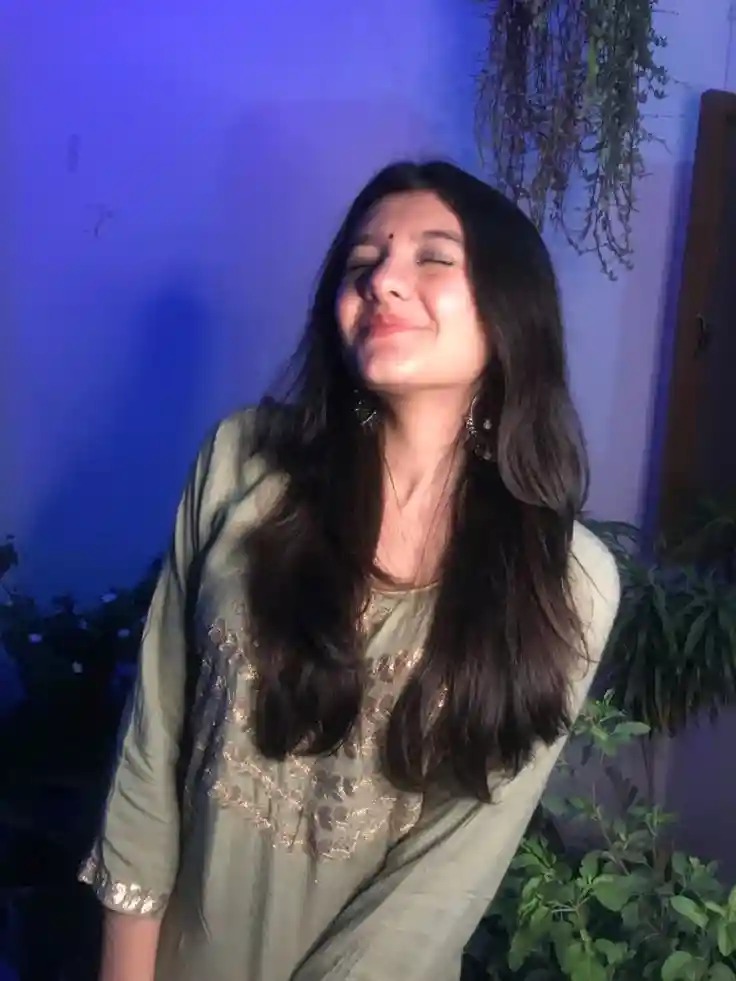 Single Instagram Dp Girl