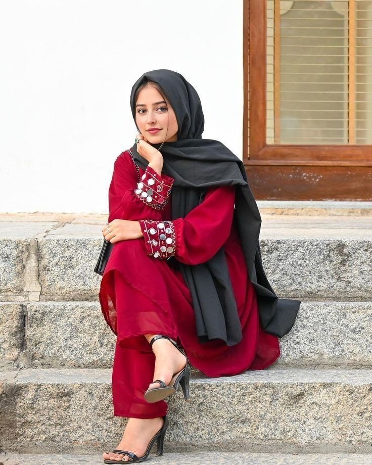 Stylish Instagram Hijab Dp