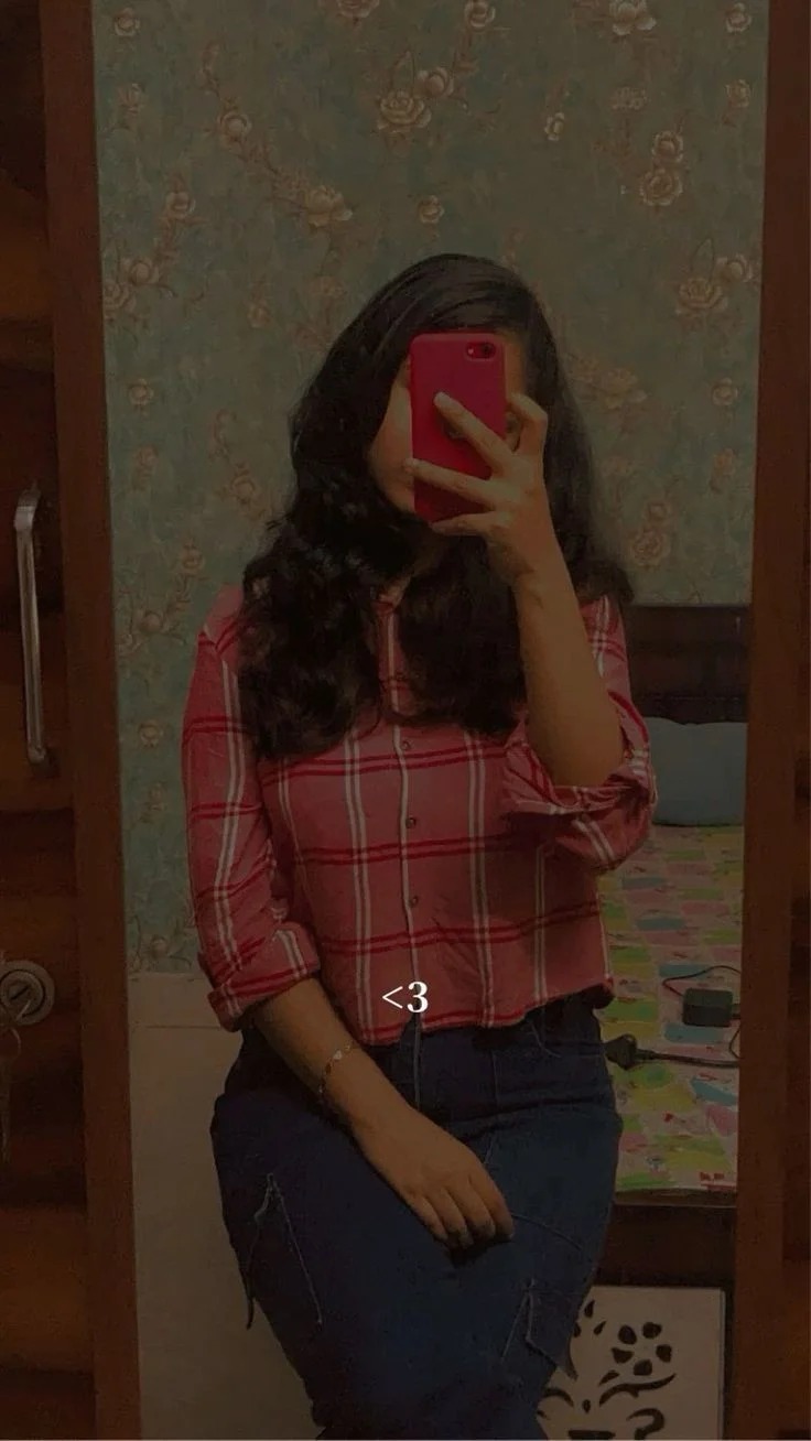 Hidden Face Dp Girls