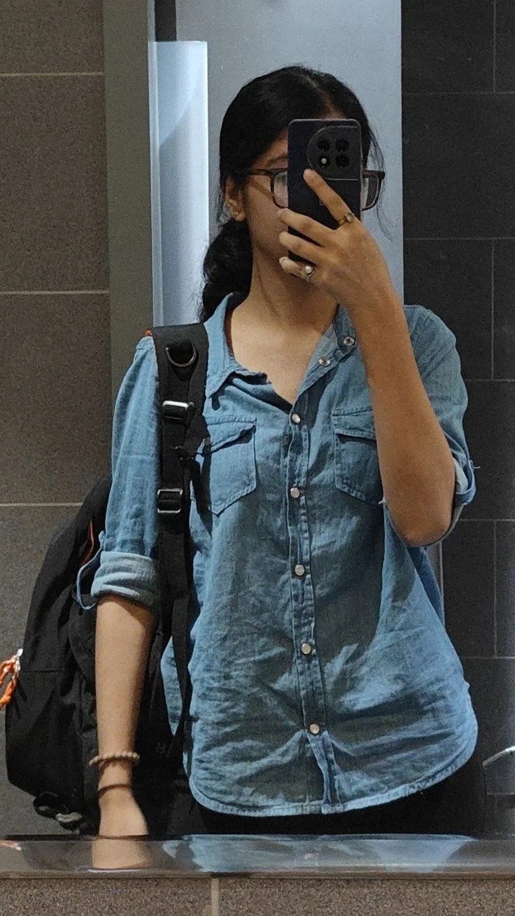 Instagram Hidden Face Girl Pic