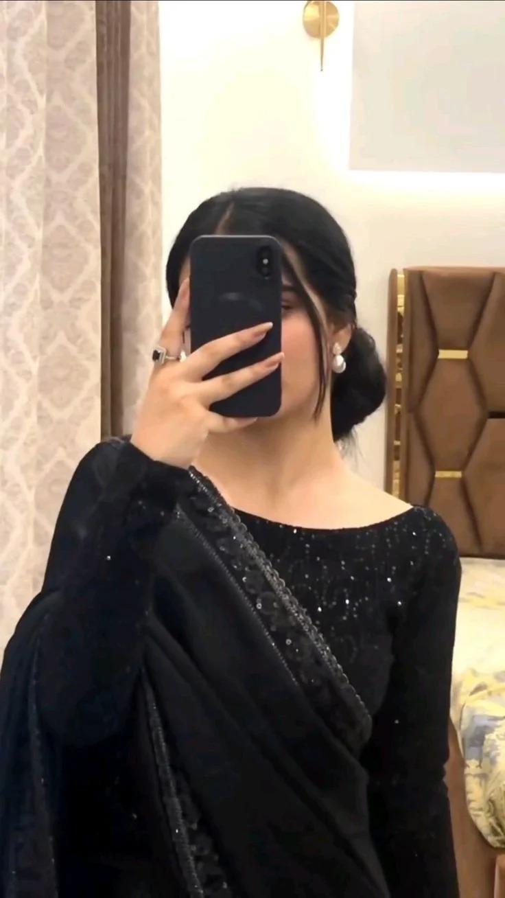 Instagram Stylish Hidden Face Girl Dp