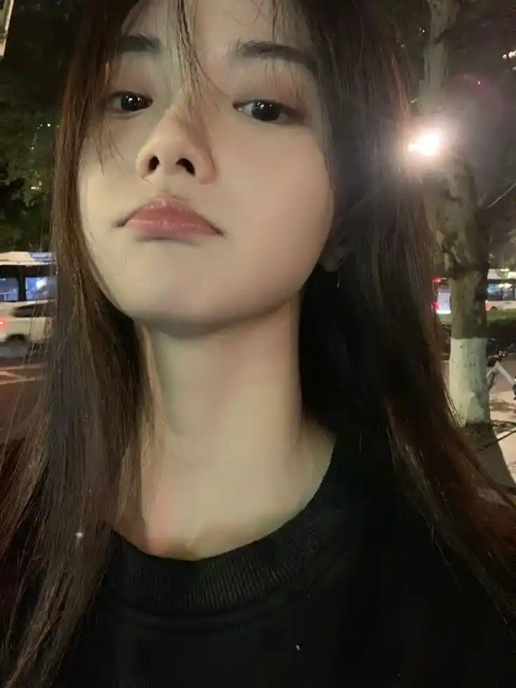 Cute Korean Girl Profile Picture