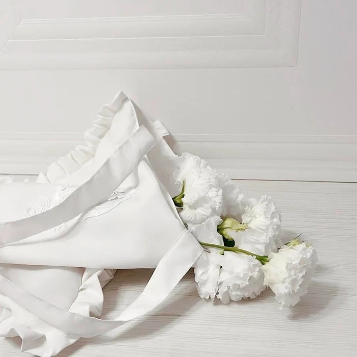 White Pfps